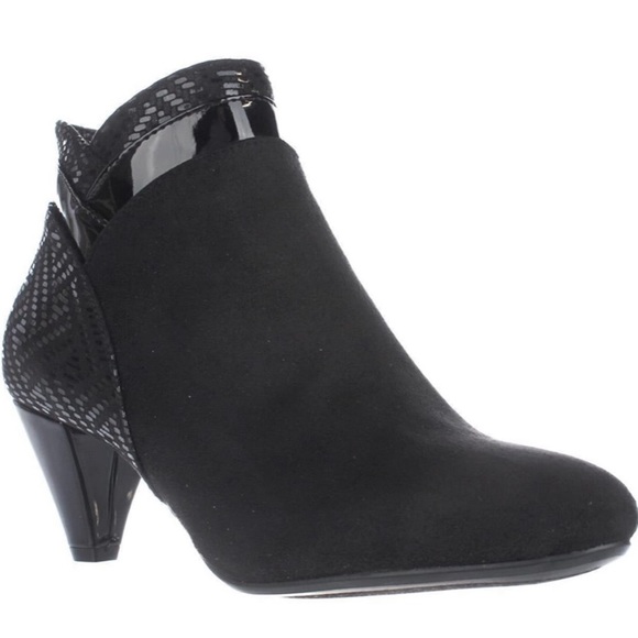 Karen Scott Shoes - Karen Scott Cahleb Black Dress Booties Size 6 NWB